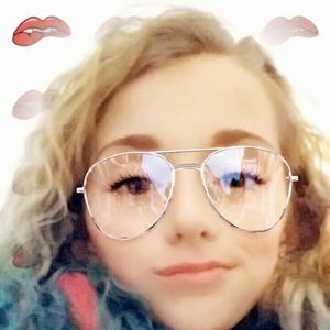 Meet your Posher, Tonya